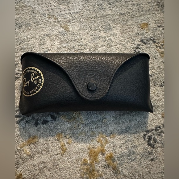 Excellent condition! Polarized Ray Ban mirror aviators - Picture 7 of 7